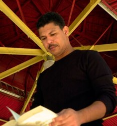 Fernando Cabrera writer
