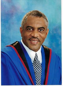 Earl Williams politician