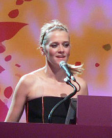 Edith Bowman